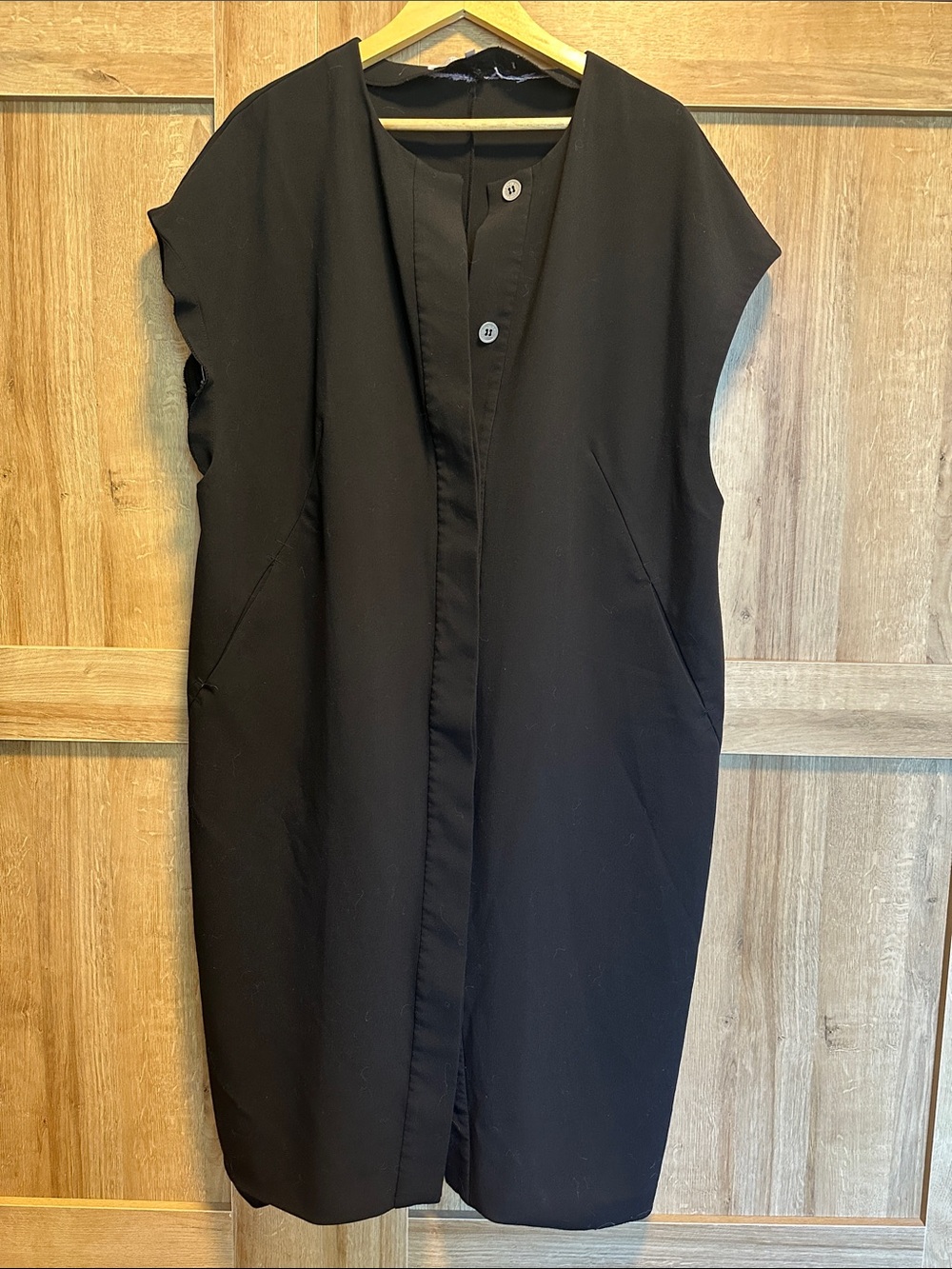 RACHEL Rachel Roy Black Sleeveless Button-up Jacket